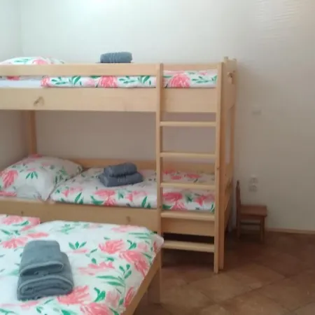 Apartment Apartma Lara