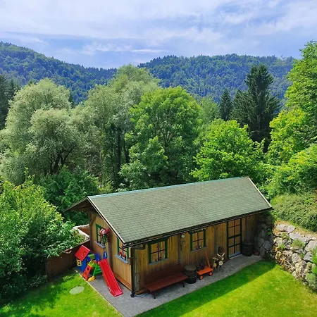 Apartma Lara