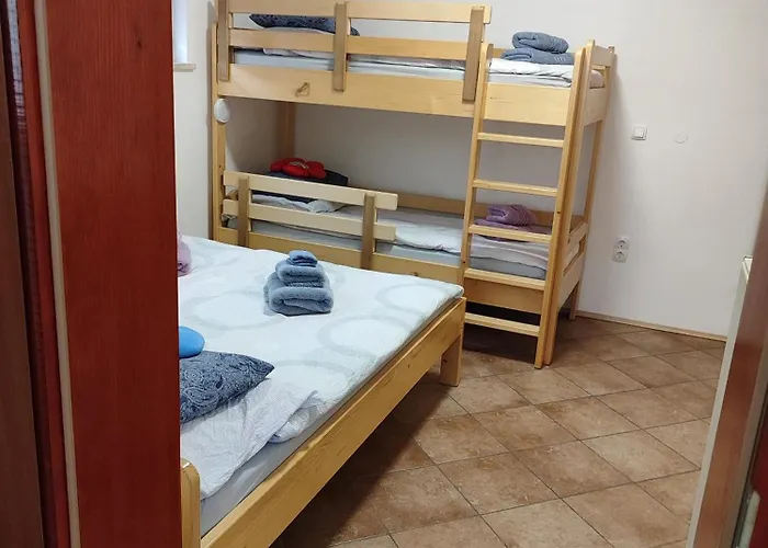 Apartma Lara * ブレッド