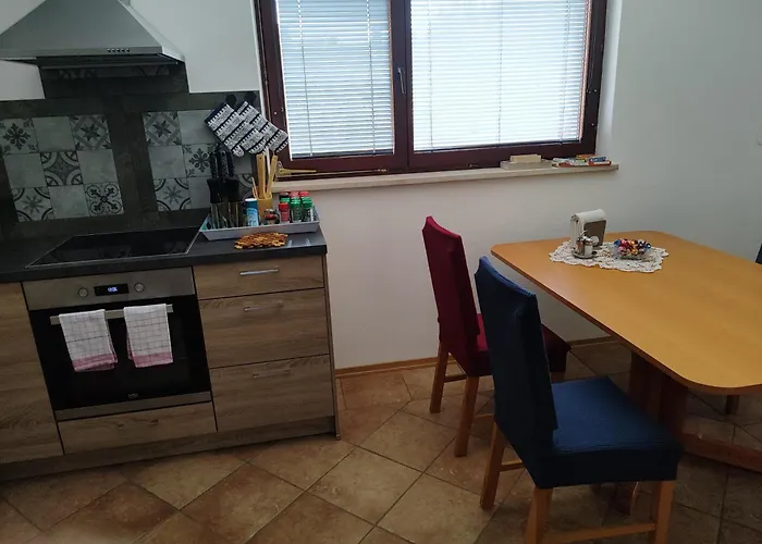 Apartma Lara アパート